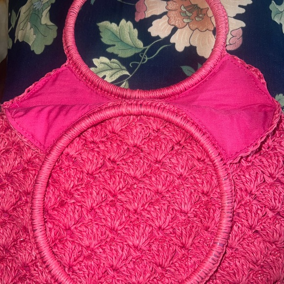 Bright pink beaded purse - Picture 2 of 3